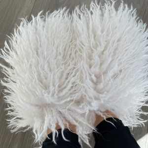 FAUX FUR SLIPPERS